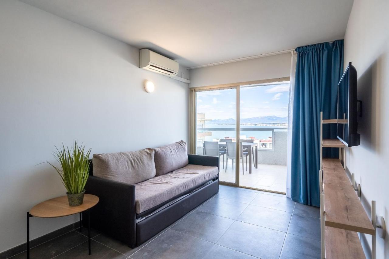 Rentalmar Blue Beach & Pool Salou Oda fotoğraf